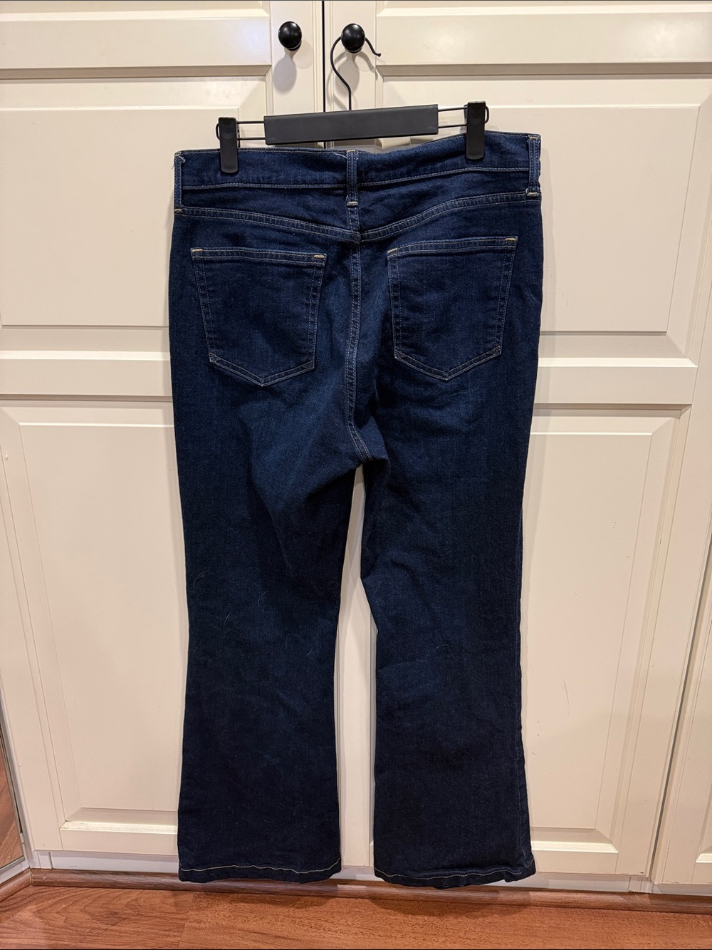 Gap 70’s Flare HighRise Dark Wash Jeans - Picture 4 of 6